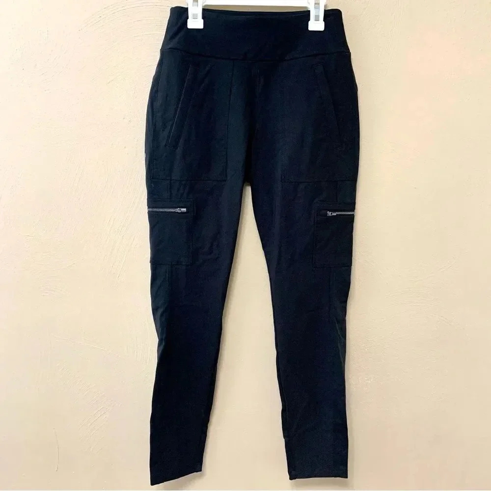 Athleta Headlands Hybrid Cargo Pants in Black Size 4 - Picture 6 of 16